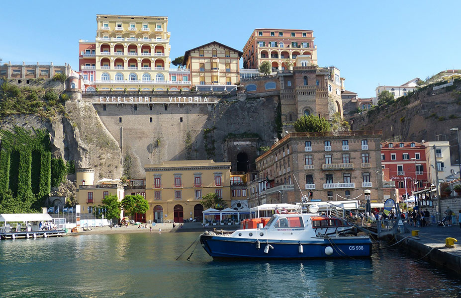 Sorrento travel guide