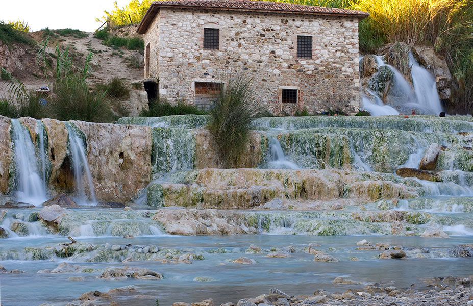 tuscany saturnia travel guide